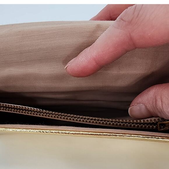 Vintage Gold Metallic Clutch Purse - Picture 6 of 14